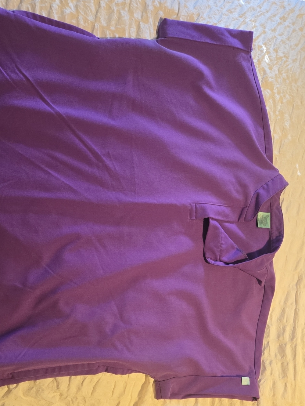 Women’s Mandarin Collar Scrub Top- Garde Malade